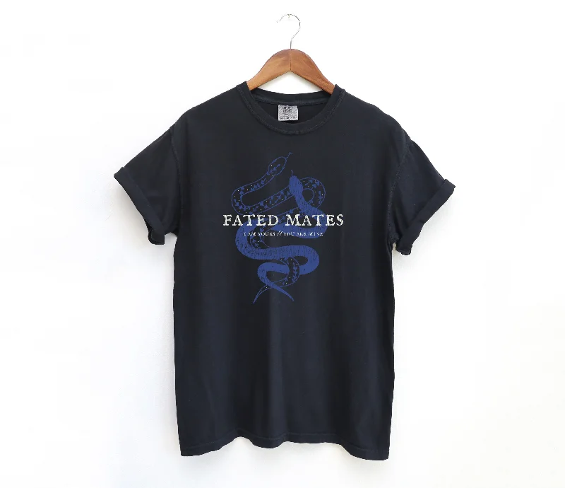 fated mates t-shirt in black